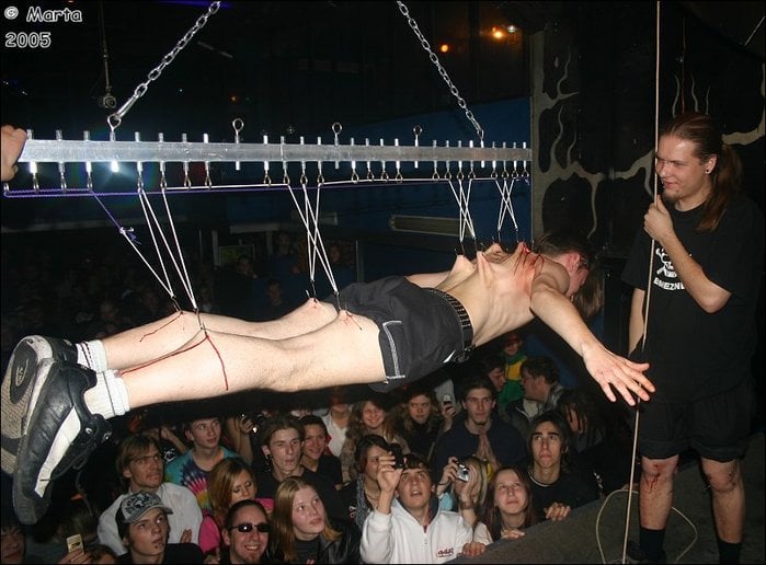 body suspension